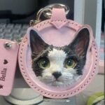 2.76in Round Custom Leather Carving Pet Tag – Handmade 3D Engraved Veg‑Tan Dog Cat Portrait