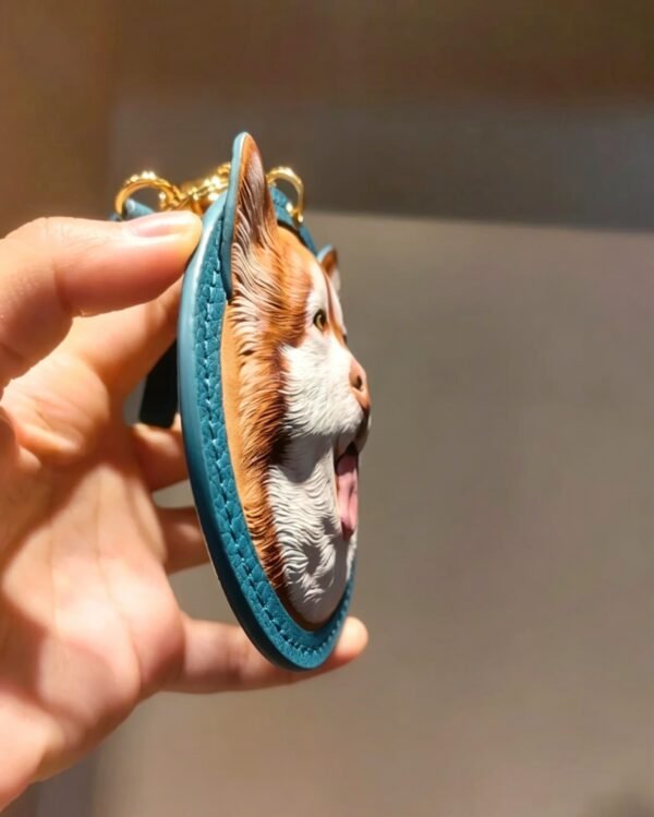 3.94in Round Custom Pet Leather Carving Keychain, 3D Embossed Dog Cat Portrait Leather Pendant, Handmade Pet Memorial Ornament